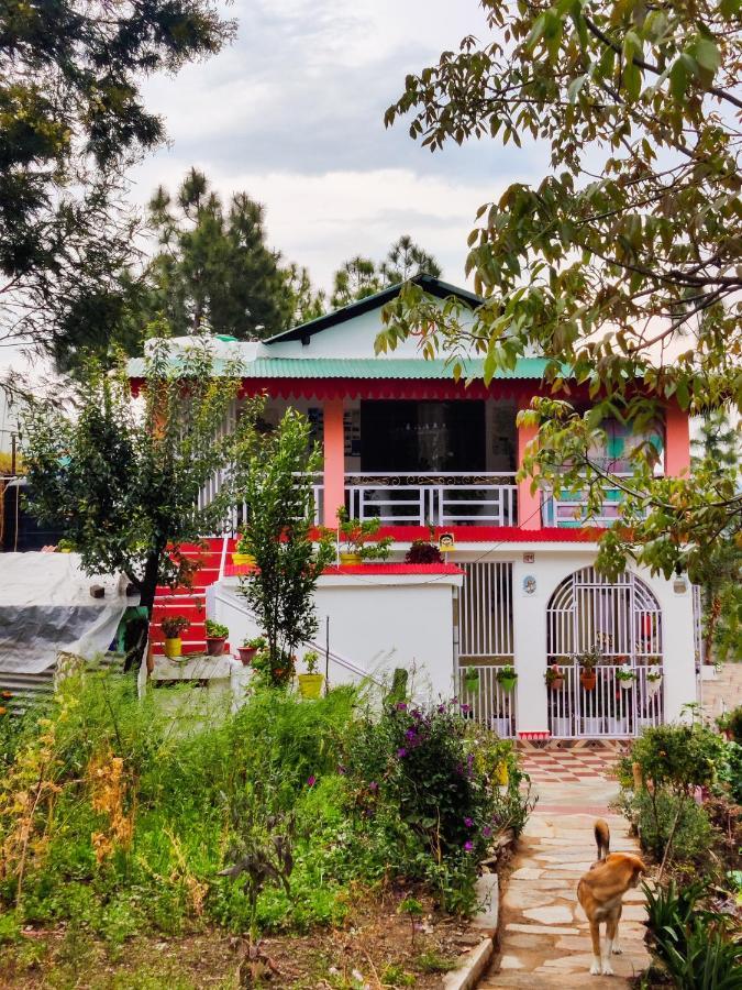 אלמורה Namaste Homestay מראה חיצוני תמונה